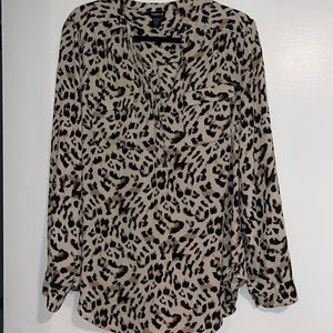Torrid Size 1 cheetah blouse